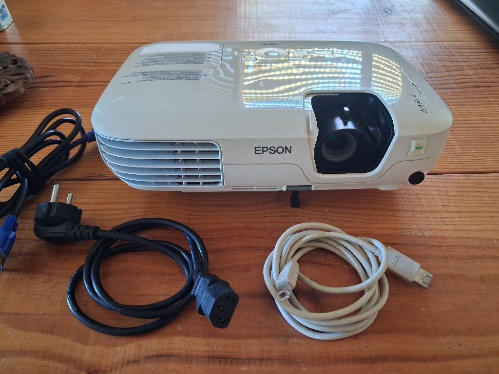Epson EB-S9 Projector, Audio, Tv en Foto, Beamers, Epson, Ophalen of Verzenden, Overige resoluties, Gebruikt