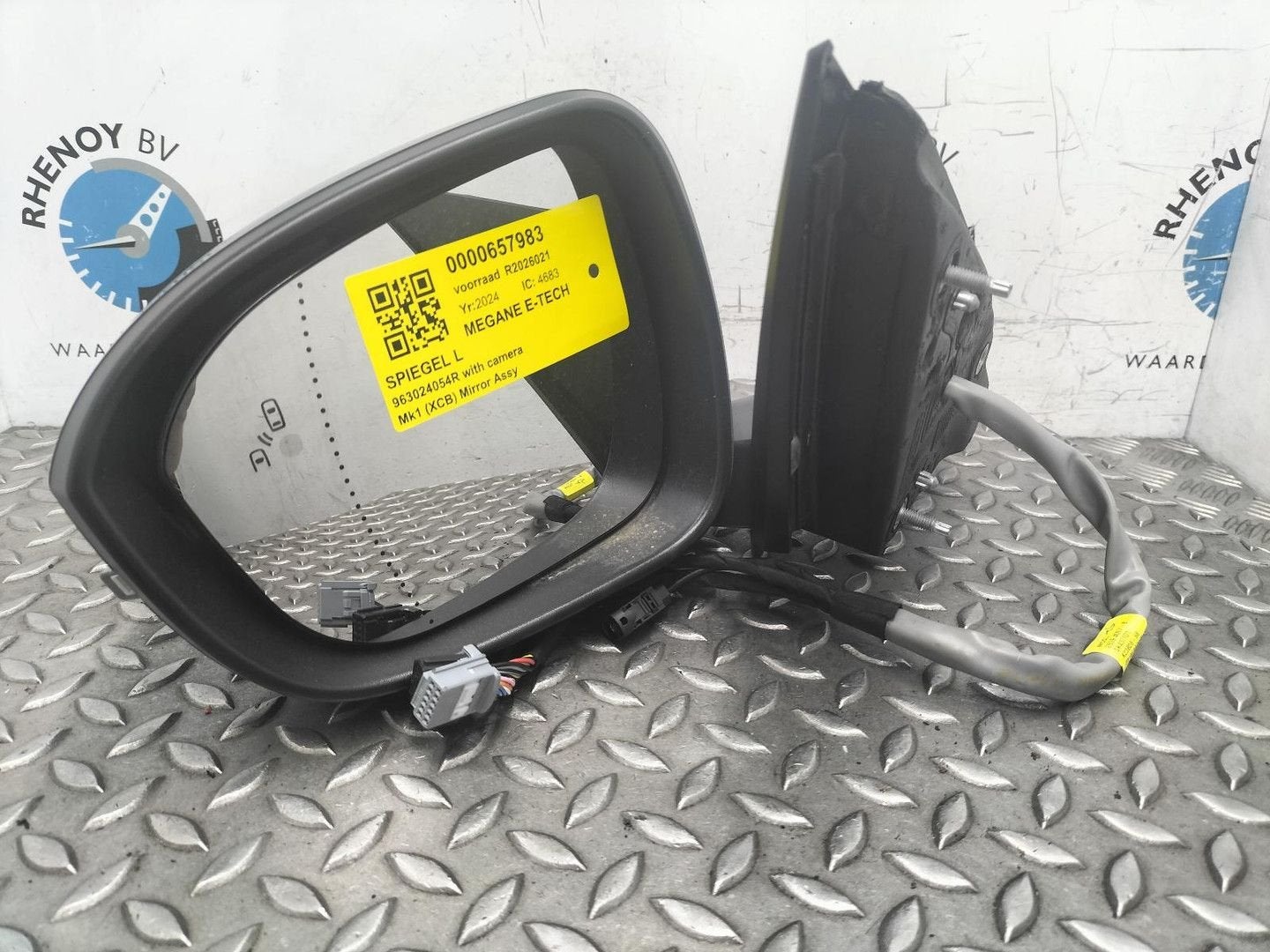 RENAULT MEGANE E-TECH EV60 (BNJ1) SPIEGEL L 963024054R 2024, Ophalen of Verzenden, Gebruikt, Stiba lid