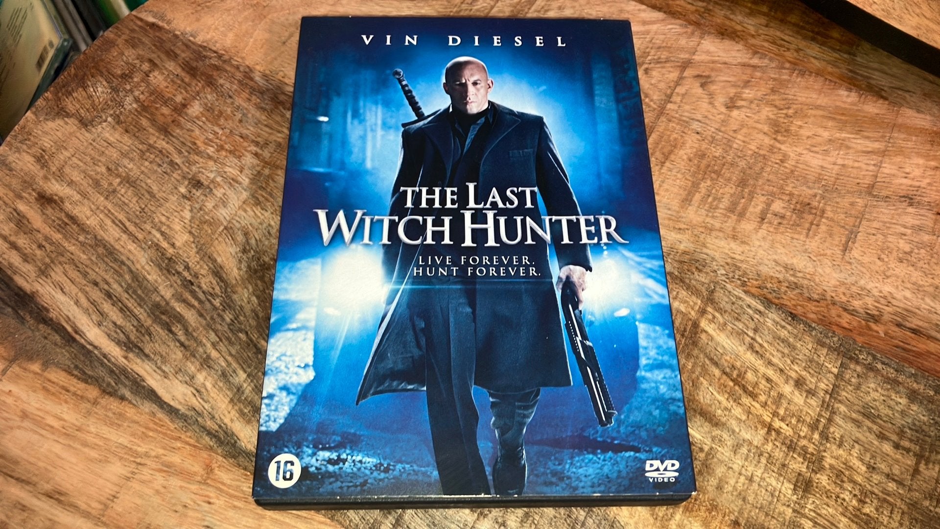 The Last Witch Hunter dvd      (2), Vanaf 12 jaar, Ophalen of Verzenden, Zo goed als nieuw