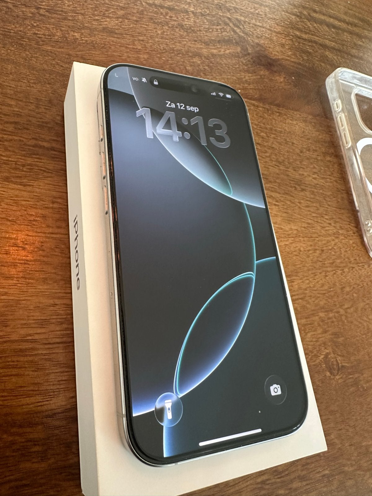 Iphone 16 Pro - 128GB - wit titanium, Telecommunicatie, 128 GB, 89 %, Wit, Zo goed als nieuw