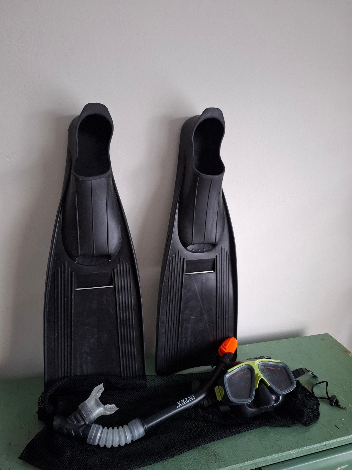 Duikset: Zwemvliezen, Duikbril en Snorkel (Intex) mt 41-45, Ophalen of Verzenden