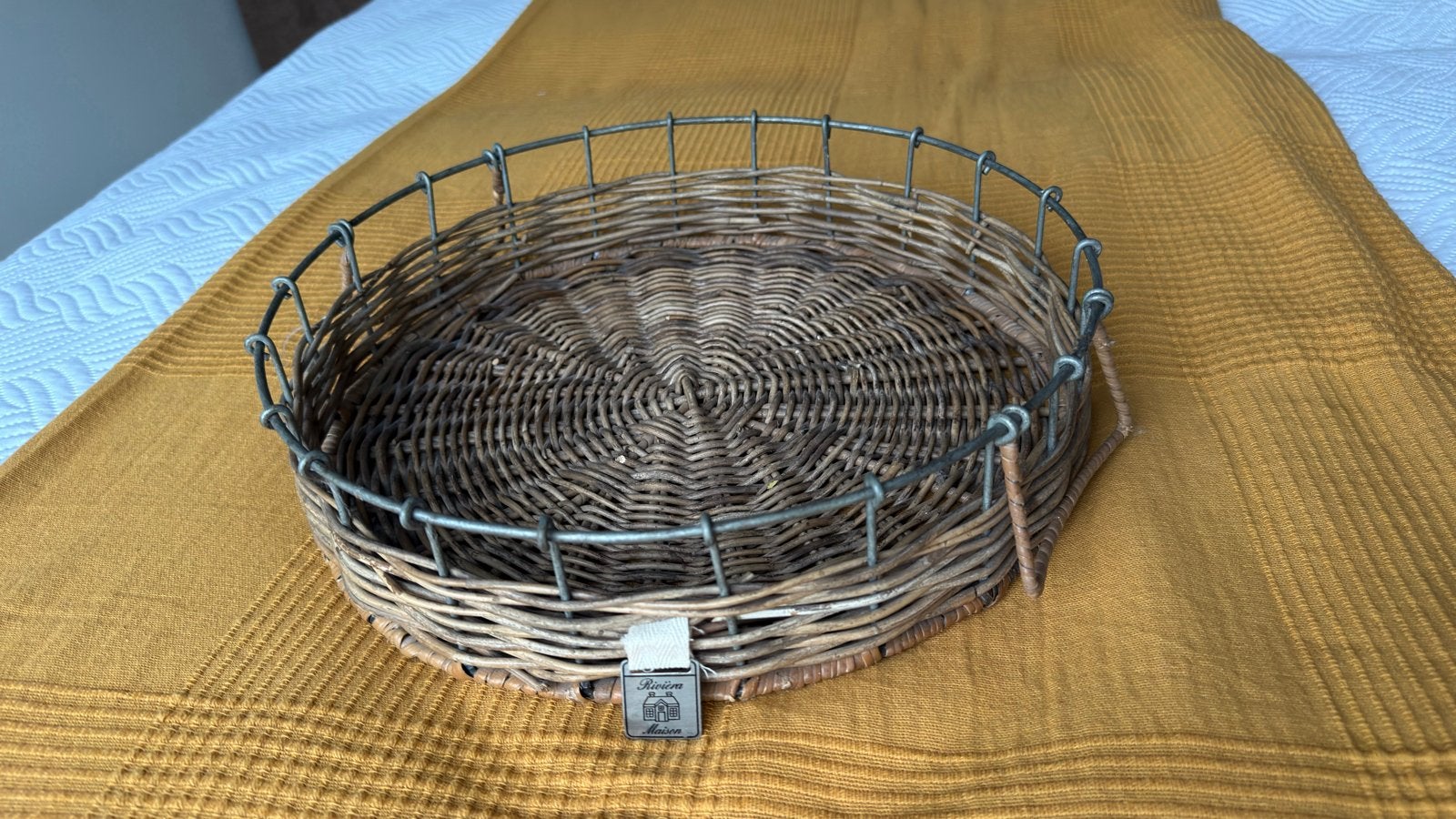 Riviera Maison ratan serveerblad/dienblad, Huis en Inrichting, Woonaccessoires | Dienbladen, Gebruikt, Overige materialen, Rond