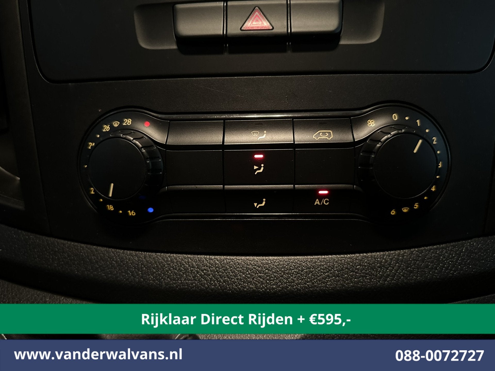 Mercedes-Benz Vito 111 CDI L2H1 Euro6 *Rijklaar Direct Rijde, Auto's, Bestelauto's, Voorwielaandrijving, Stof, 4 cilinders, 2000 kg