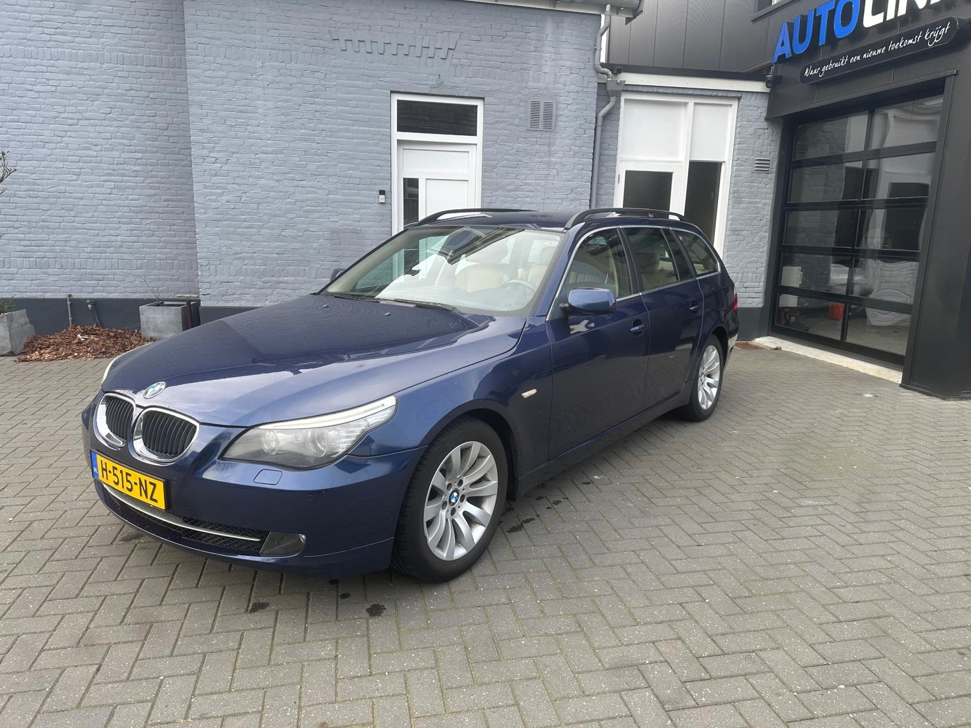 BMW 5-serie Touring 520i | NAVI | LEER | MEMORY |, Automaat, Achterwielaandrijving, Beige, 4 cilinders