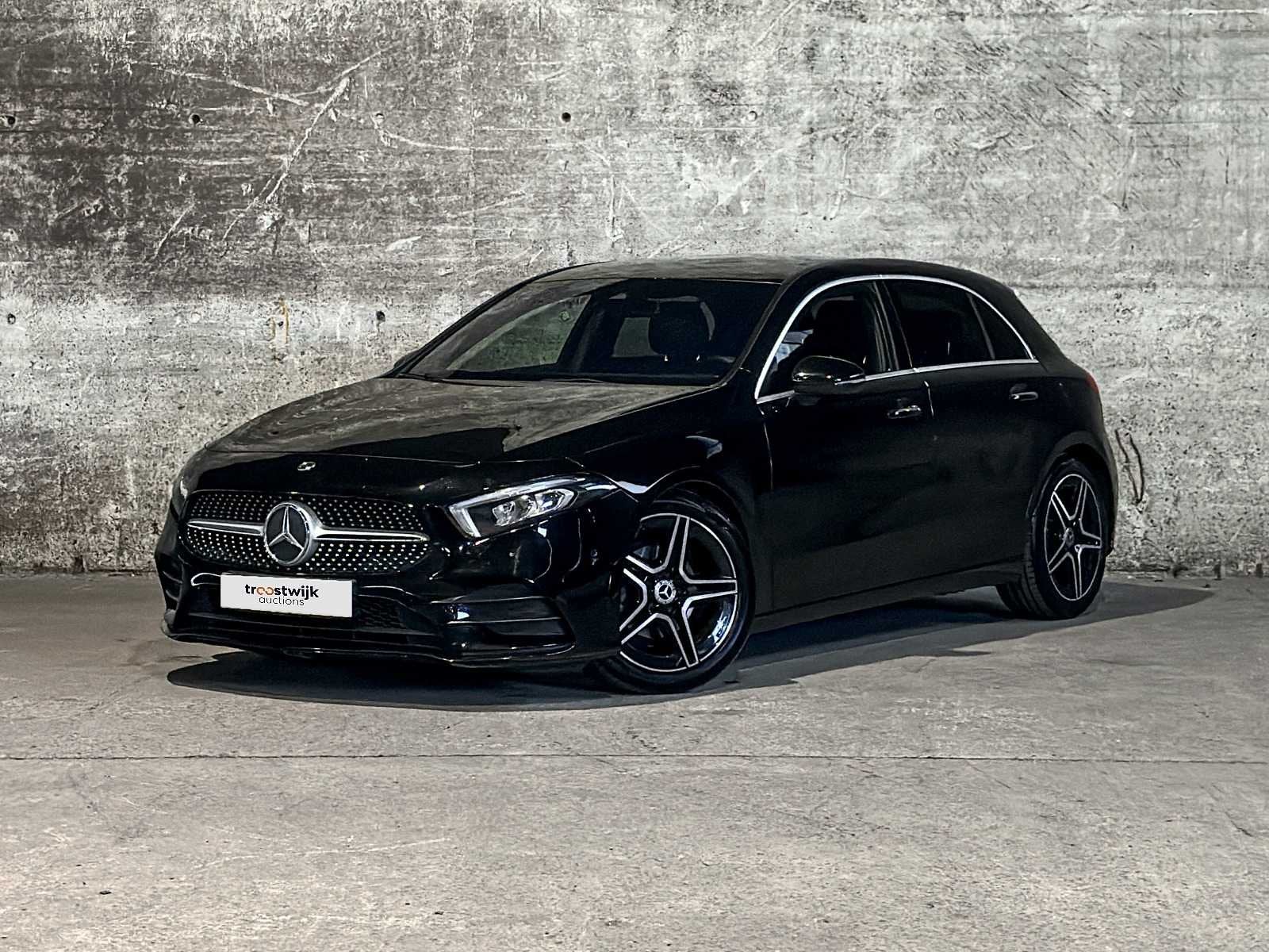 Mercedes-Benz A180 d Business Solution AMG 116pk 2019 A-klas, 1345 kg, Gebruikt, Euro 6, 4 cilinders