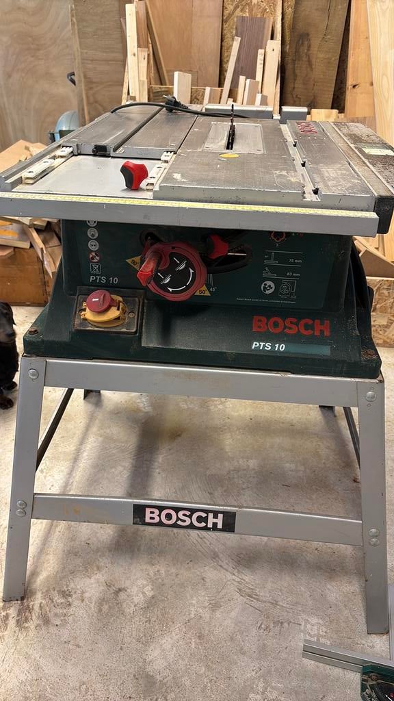 Bosch PTS10 Zaagtafel -veel gebruikt maar motor etc nog goed, Doe-het-zelf en Verbouw, Gereedschap | Zaagmachines, Ophalen, Gebruikt