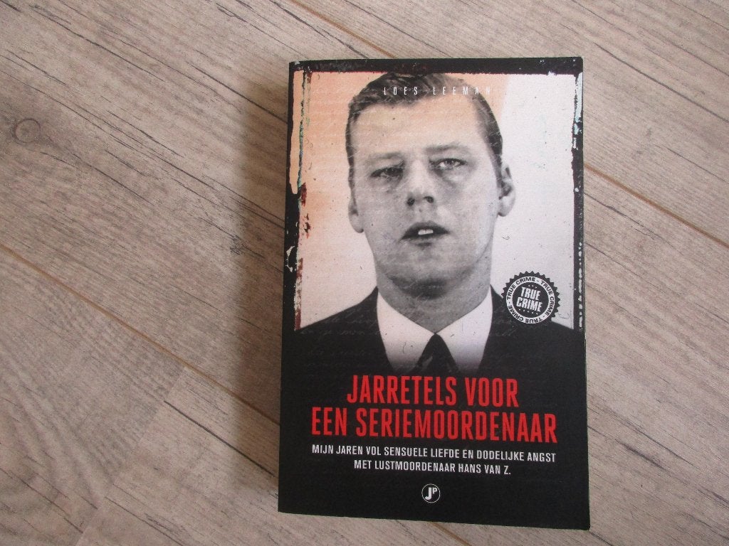 Jarretels voor een seriemoordenaar  / True crime, Ophalen of Verzenden, Gelezen, Overige