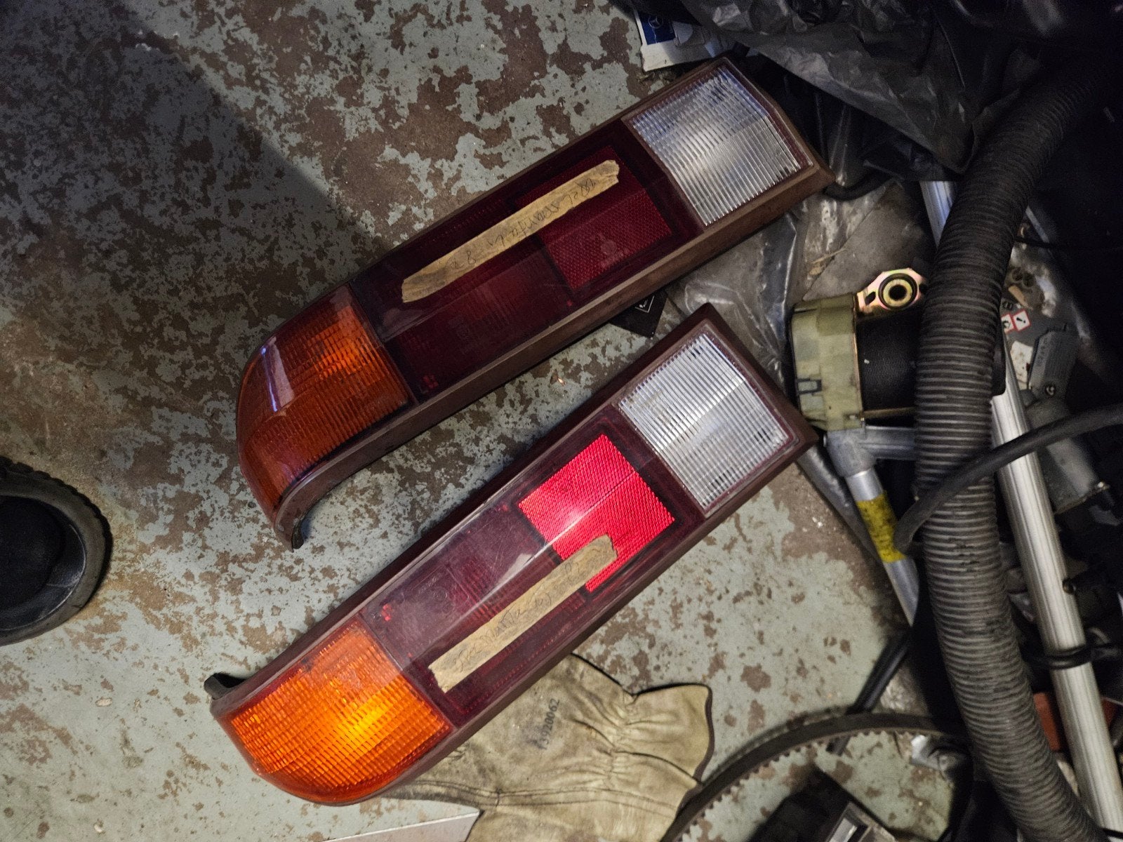 2 Achterlichten voor Opel Manta - Gebruikt, Auto-onderdelen, Verlichting, Ophalen