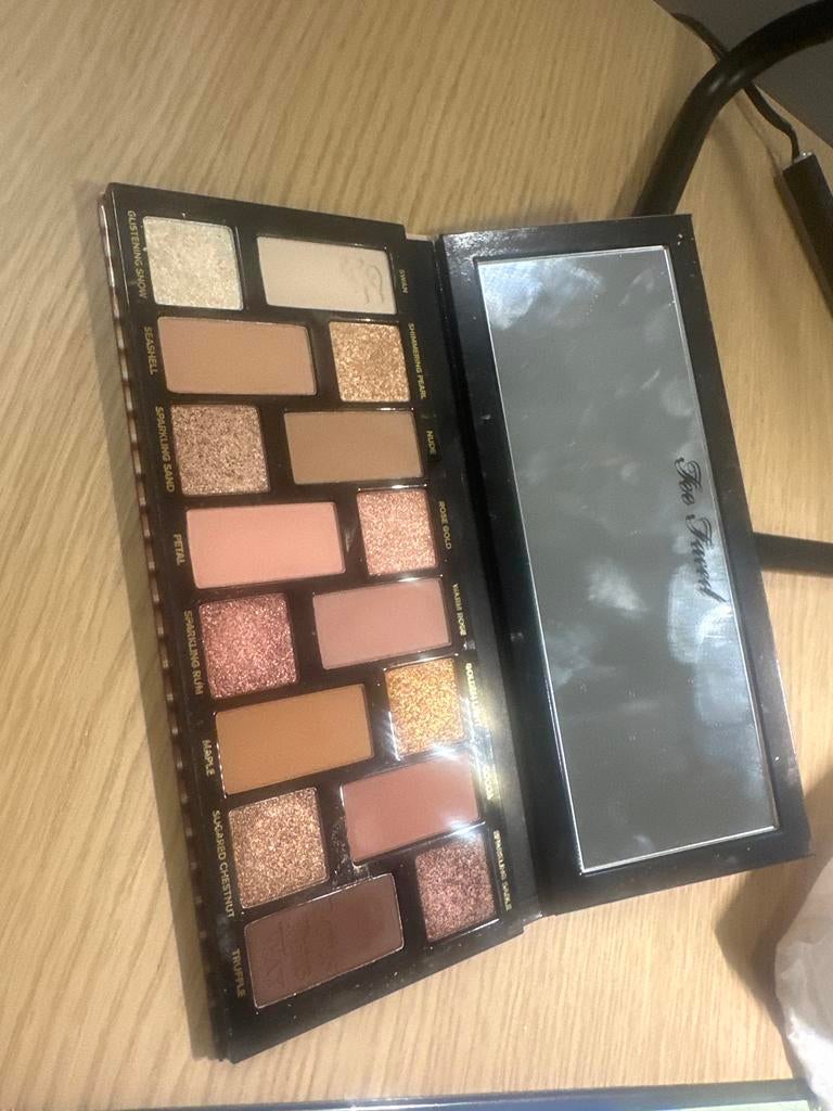 Too Faced The Natural Nudes Oogschaduw Palette, Gebruikt, Ogen, Bruin, Ophalen of Verzenden