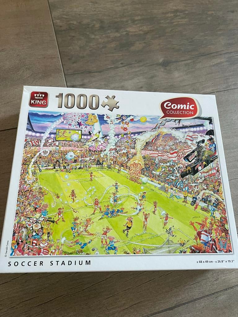 King Comic Collection 1000 stukjes voetbalstadion puzzel, Ophalen, 500 t/m 1500 stukjes, Zo goed als nieuw, Legpuzzel