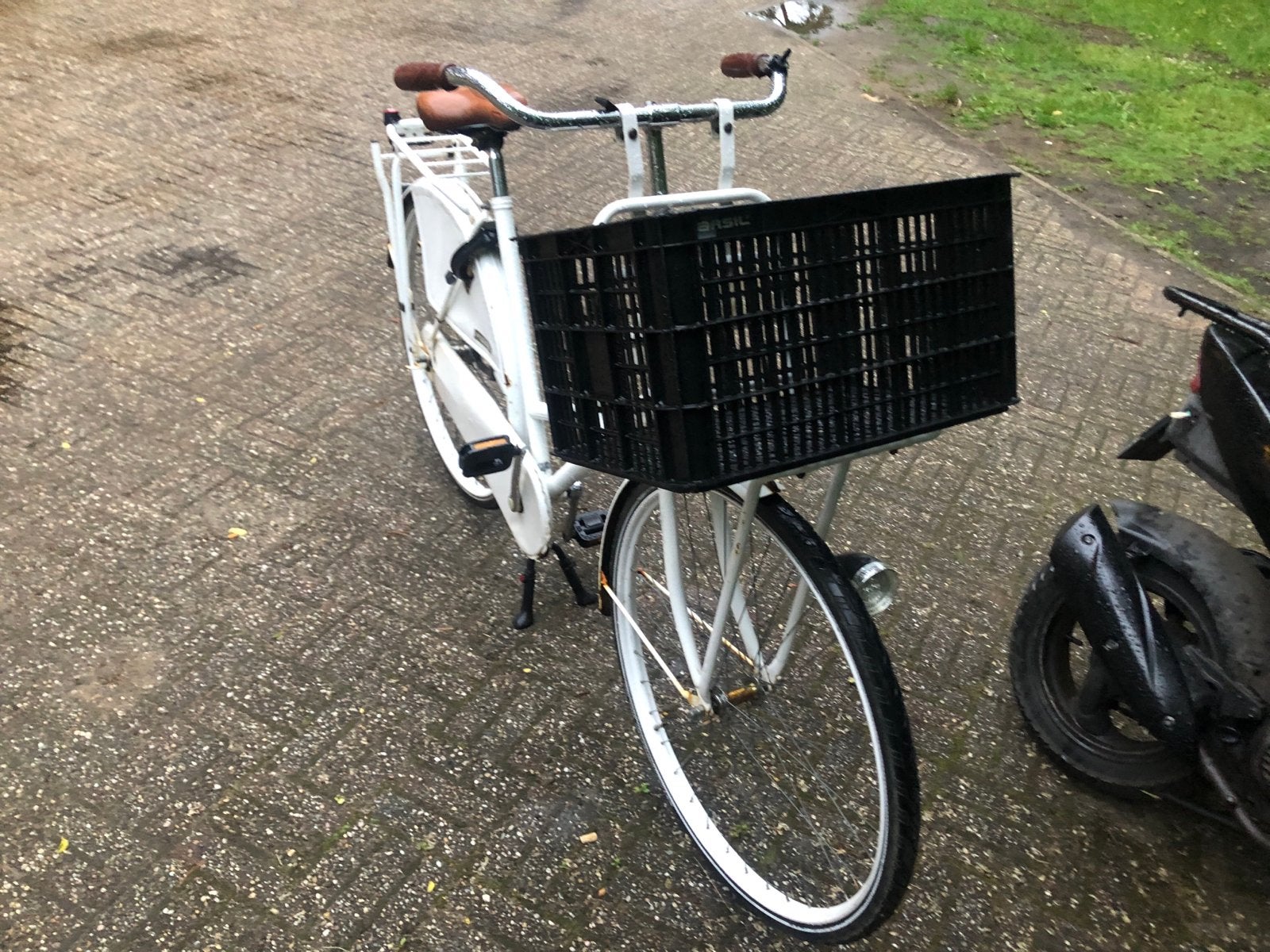 Degelijke studentenfiets met mand - Ideaal voor campus, Fietsen en Brommers, Fietsen | Dames | Damesfietsen, Overige merken, Terugtraprem