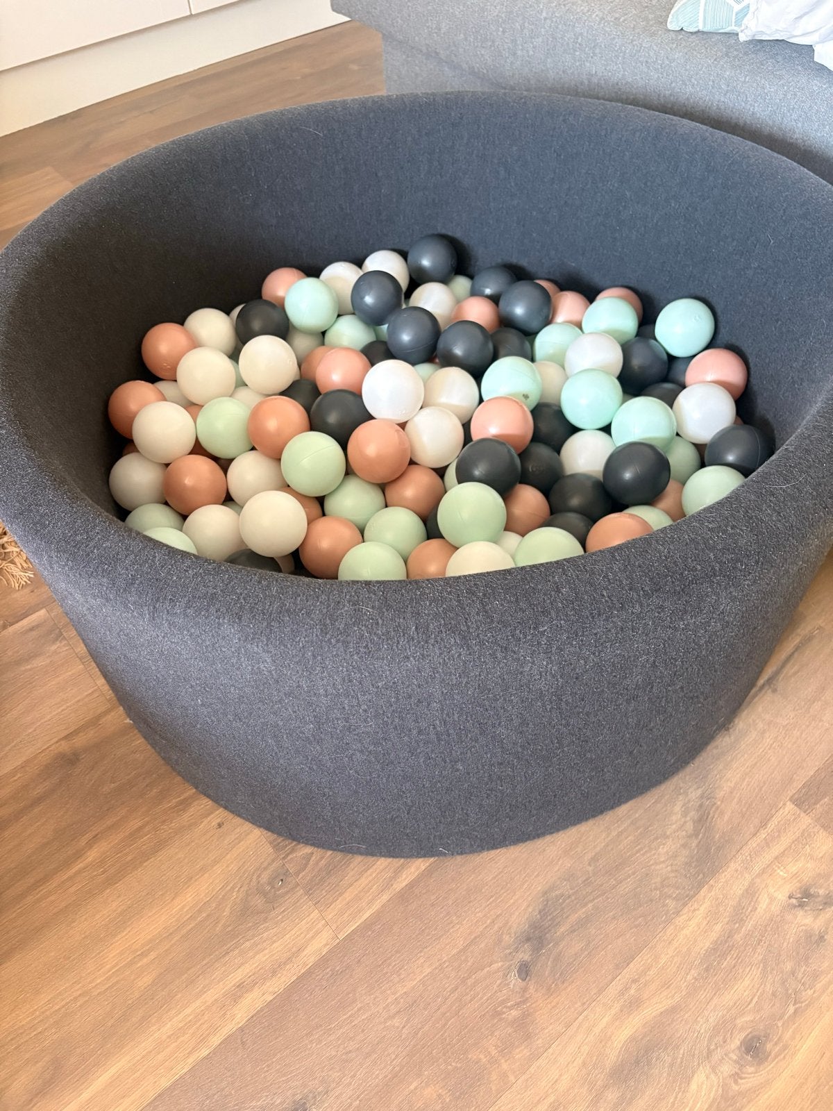 Moje ballenbak met ballen, Ophalen, Zo goed als nieuw, Jongen of Meisje