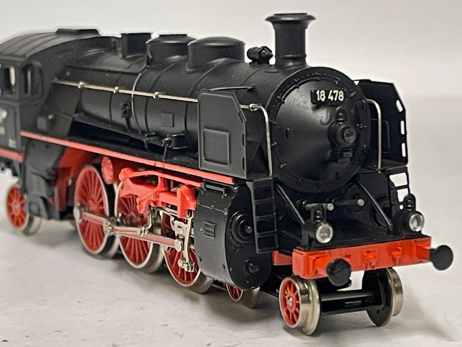 ** NIEUW ** Märklin 3093 ** Stoomloc met tender **, Hobby en Vrije tijd, Modeltreinen | H0, Wisselstroom, Locomotief, Nieuw, Ophalen of Verzenden