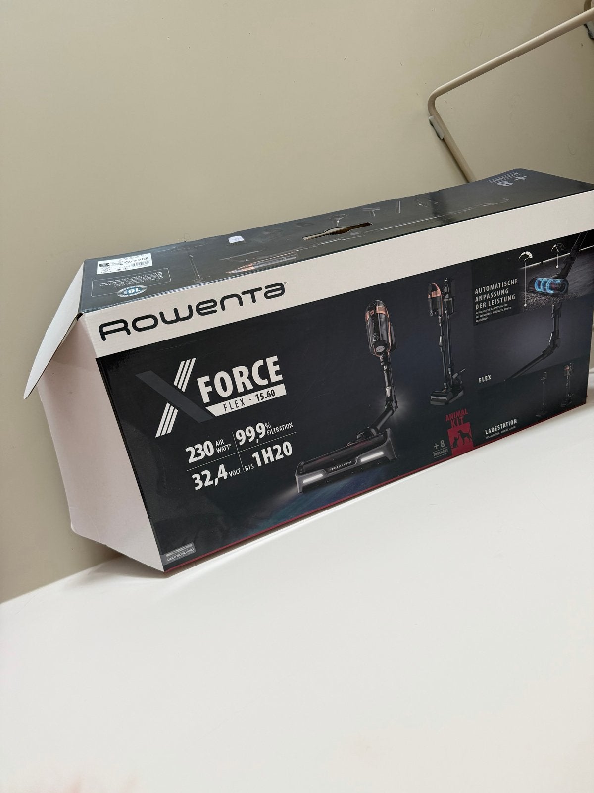 Rowenta X-Force Flex 15.60 steelstofzuiger + dweilvoet, Draadloos, Zo goed als nieuw, Reservoir, Steelstofzuiger