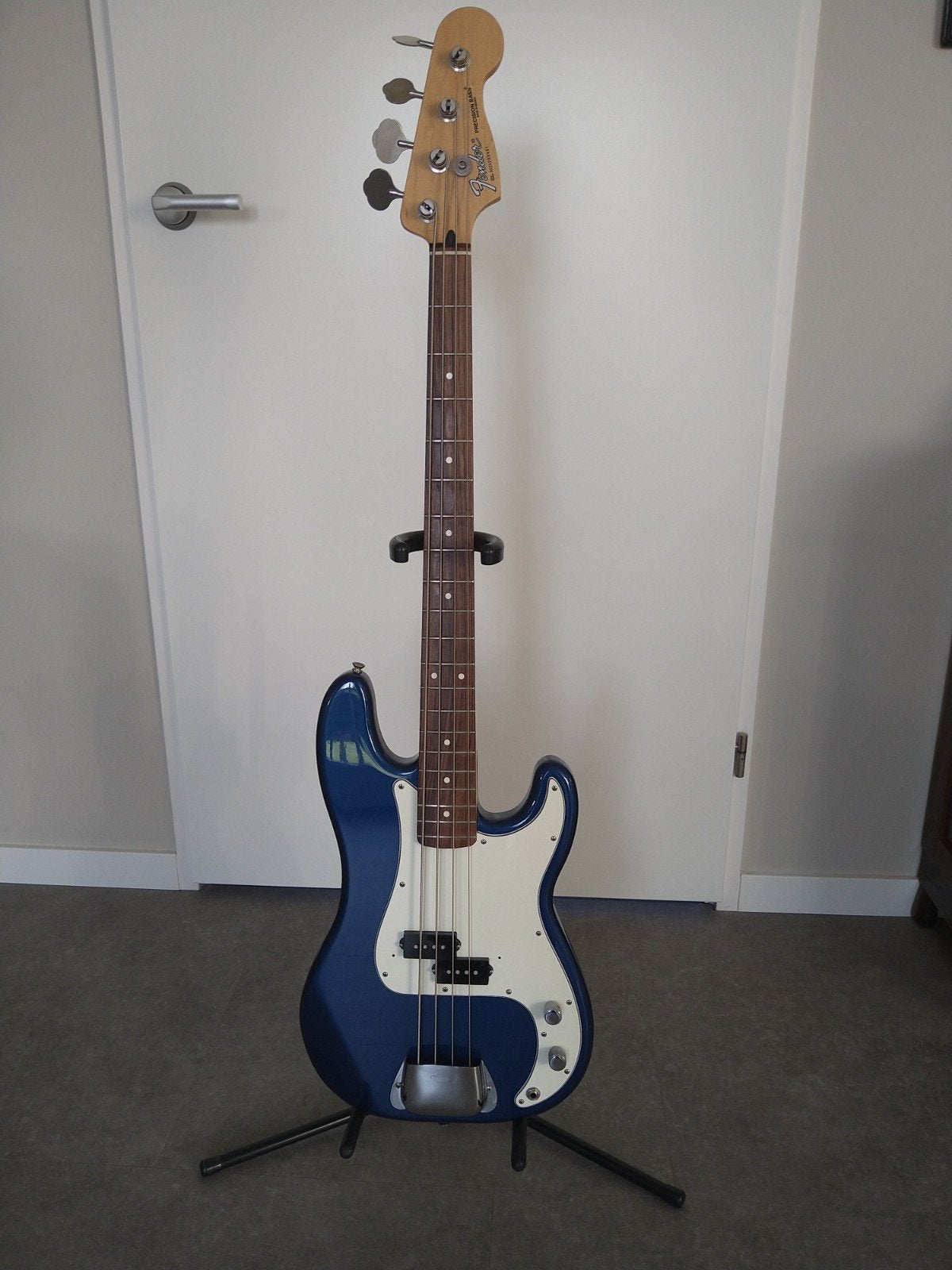 Fender Precision MIM, Ophalen, Gebruikt, Elektrisch
