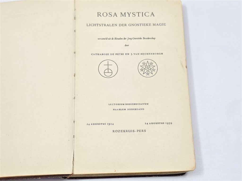 Rosa Mystica — Rozenkruisers Gnostieke Magie [1959], Ophalen of Verzenden, Gelezen, Overige onderwerpen, Achtergrond en Informatie