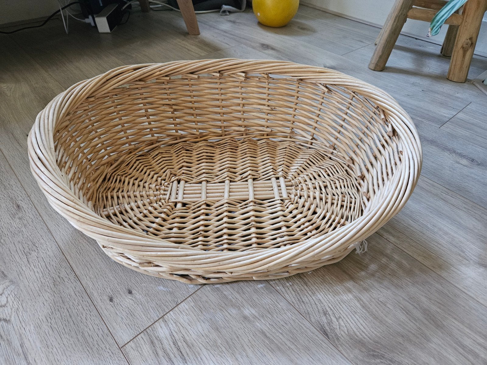 Rieten hondenmand, Dieren en Toebehoren, Hondenmanden, Ophalen of Verzenden, Zo goed als nieuw, Riet