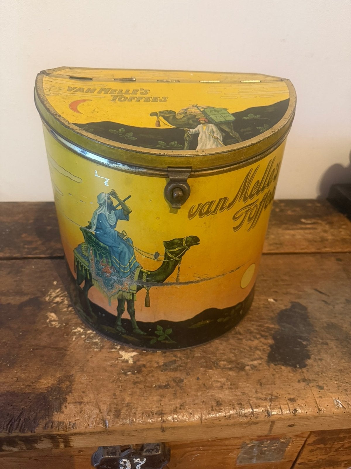 Groot antiek blik van Melle's Toffees rond 1925, Verzamelen, Ophalen of Verzenden, Overige