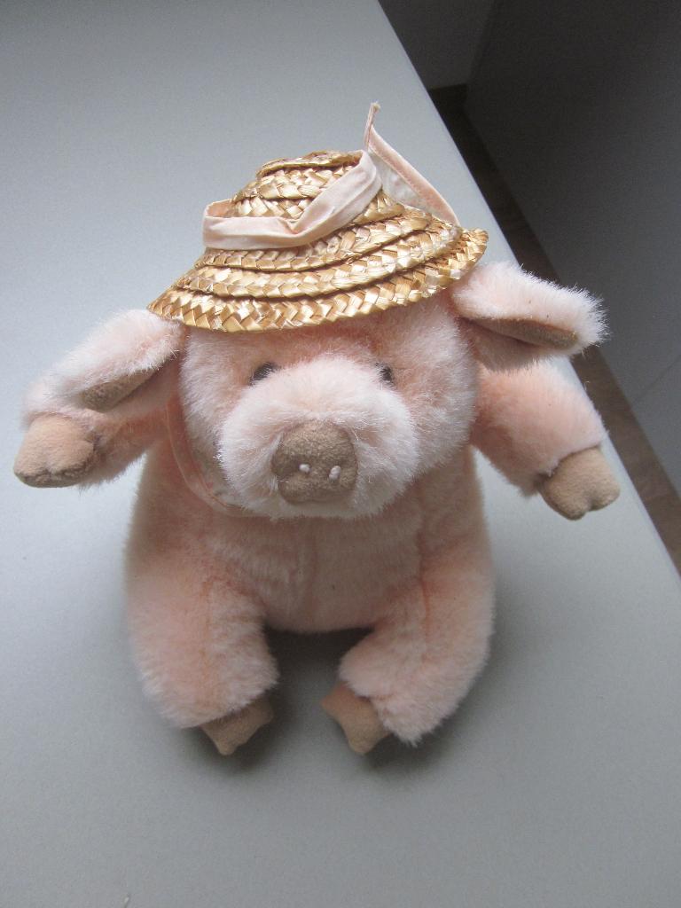 Happy Horse 1994 roze zacht pluche varken met rieten hoed, Overige karakters, Ophalen of Verzenden, Middelgroot (20 tot 80 cm)