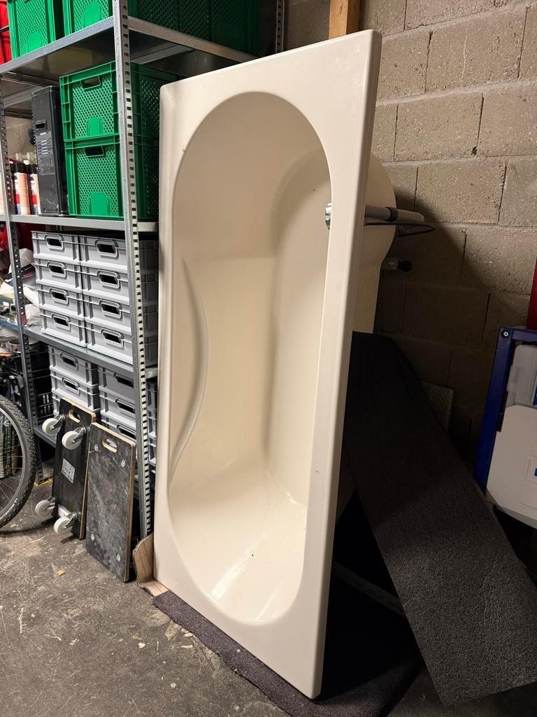 Gebruikt douche ligbad - perfect voor renovatieprojecten, Ophalen of Verzenden, Gebruikt, Met bad