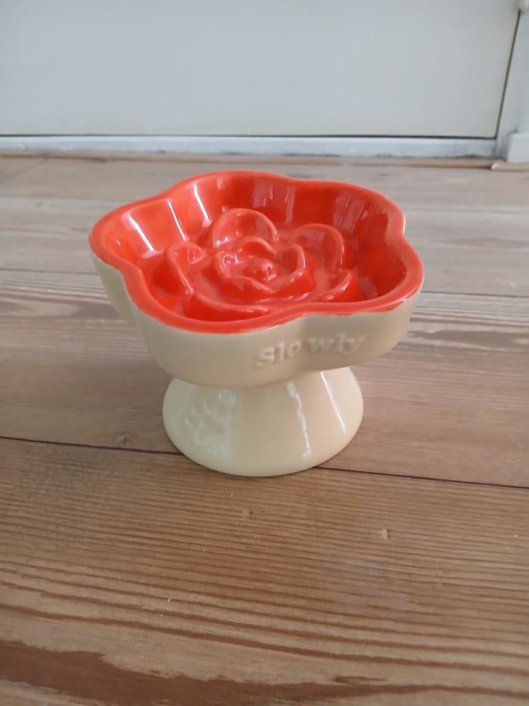 Slow feeder voerbak kat/ kleine hond, Ophalen of Verzenden, Zo goed als nieuw