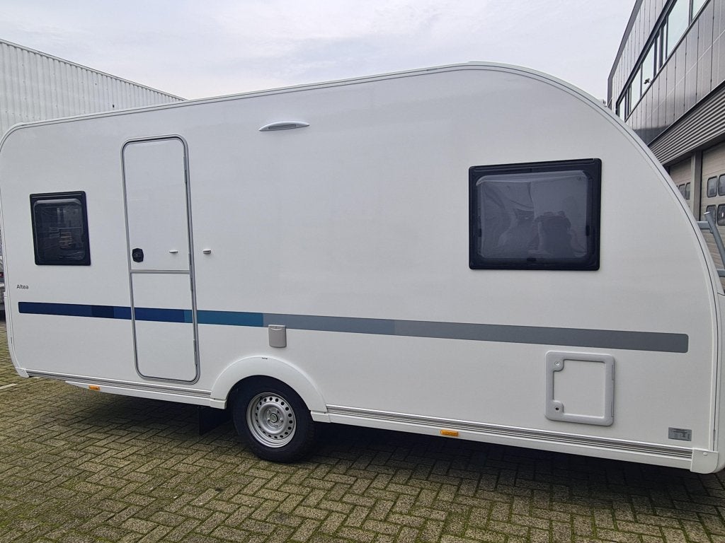 Adria Altea 472 PU MET O.A. VOORTENT + MOVER, Caravans en Kamperen, Caravans, Overige typen, Rondzit, Bedrijf, Adria