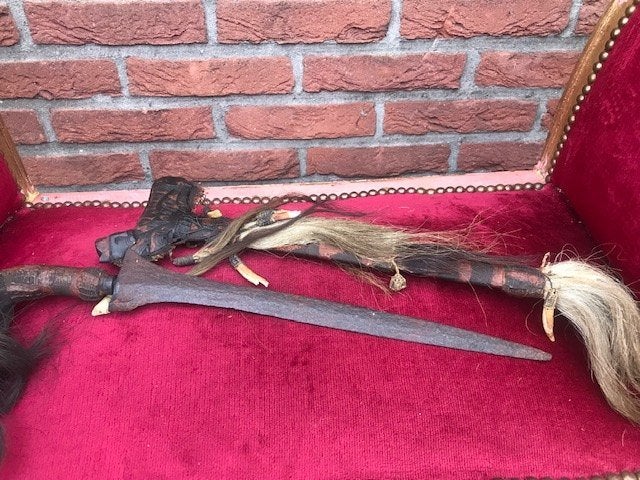 mooie oude Dajak kris-keris, koppensnellers kris, Ophalen of Verzenden, Overige soorten, Azië, Mes of Dolk