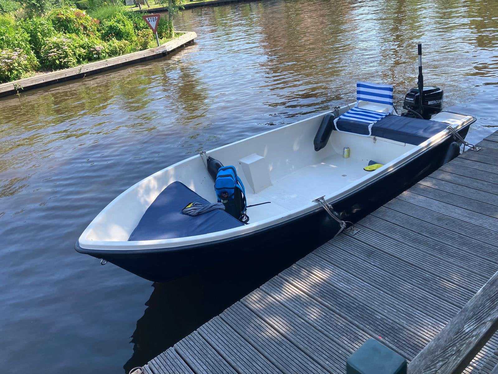 Toerboot met trailer en buitenboord motor, Watersport en Boten, Motorboten en Motorjachten, Overige merken, Gebruikt, 4 m, Buitenboordmotor
