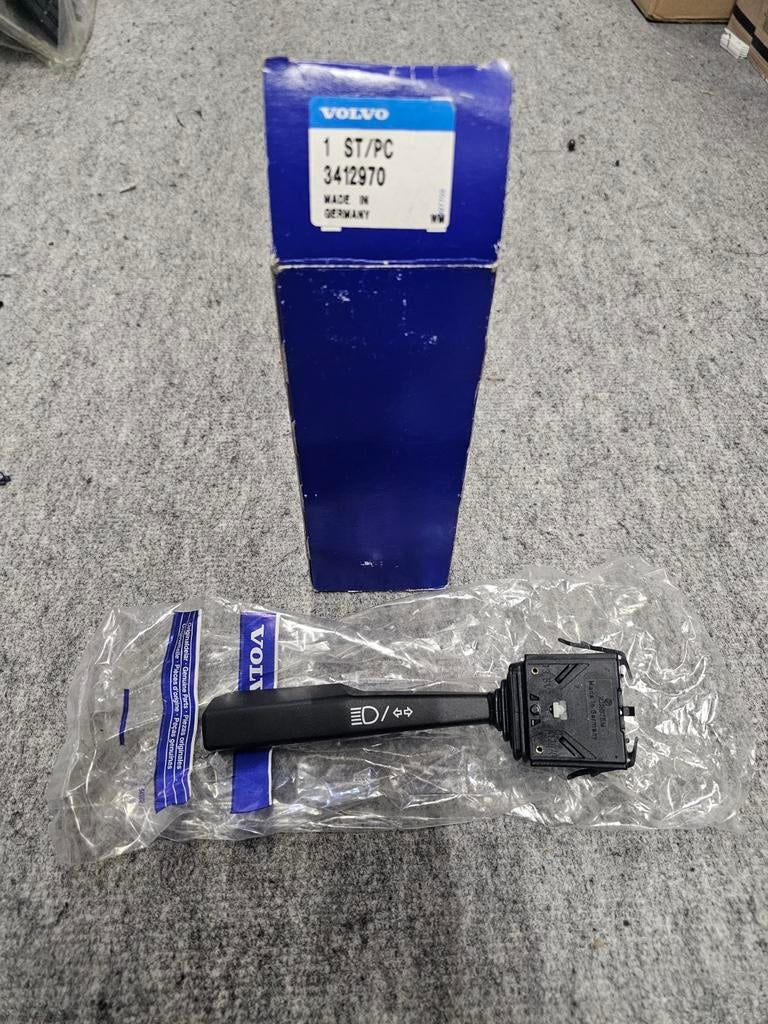 NOS Volvo 440/460/480 knipperlicht schakelaar, Ophalen, Nieuw, Volvo