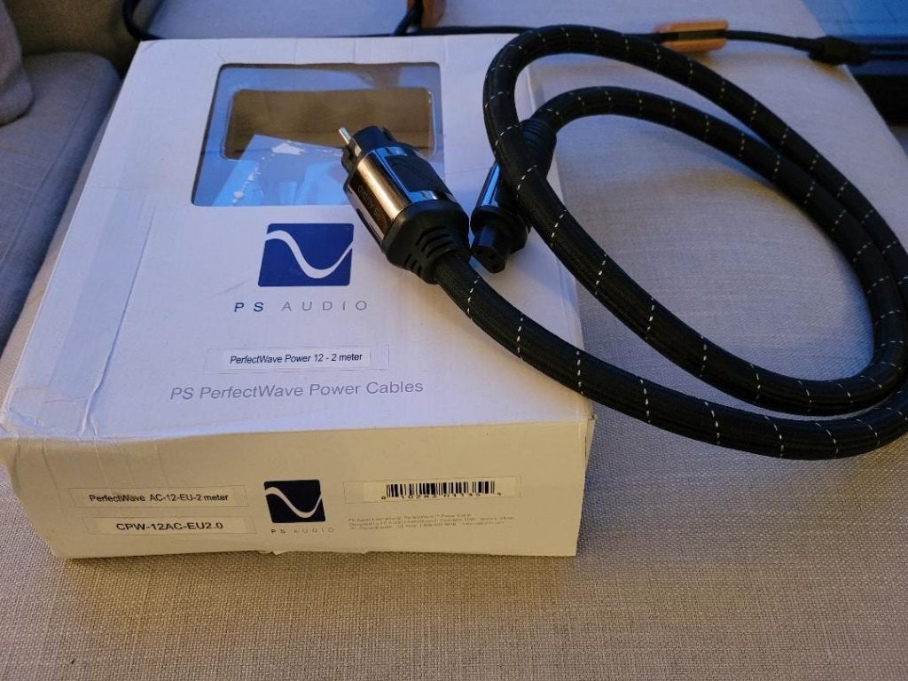 Powercord/Stroomkabel PS Audio AC12 ( 2 meter ), Ophalen of Verzenden, Gebruikt, Minder dan 2 meter, Overige kabels