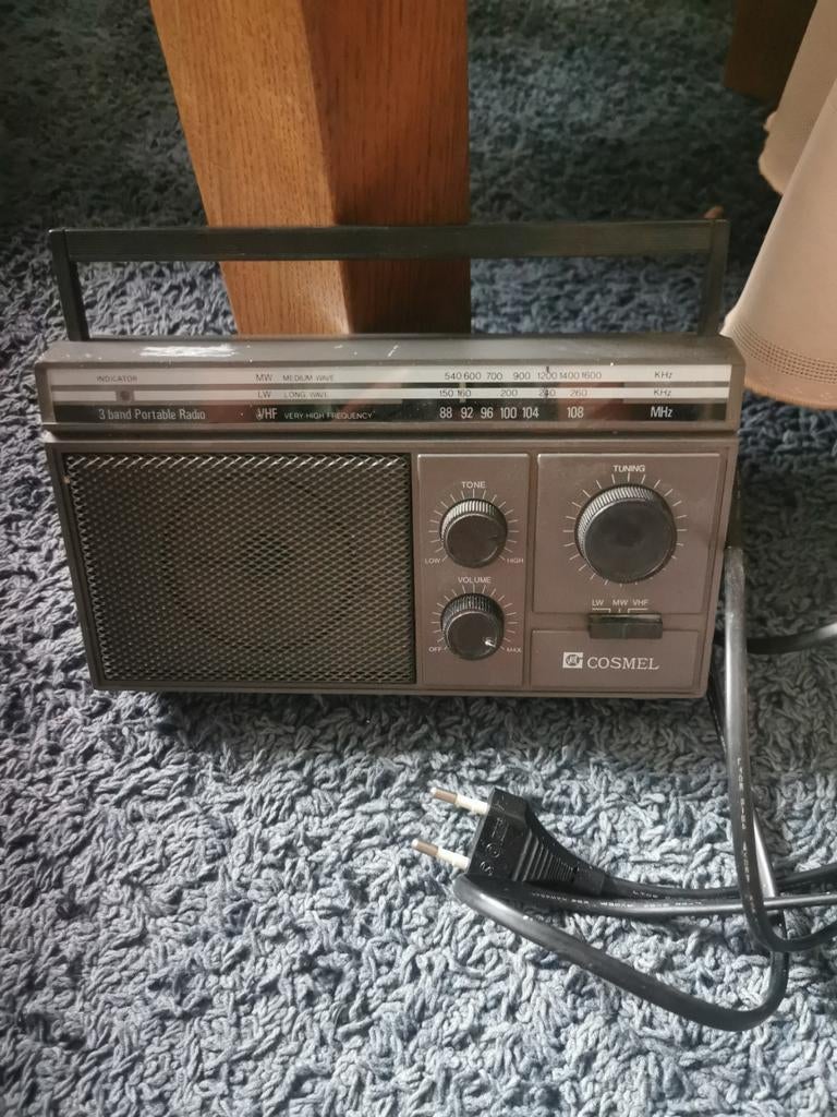 Cismel3 band portable radio, Audio, Tv en Foto, Radio's, Ophalen of Verzenden