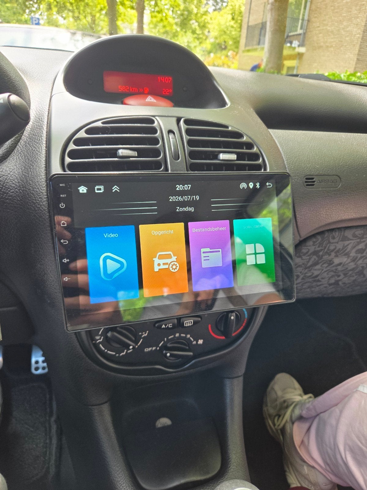 Davilon Autoradio Peugeot 206 met CarPlay/Android Auto, Ophalen of Verzenden