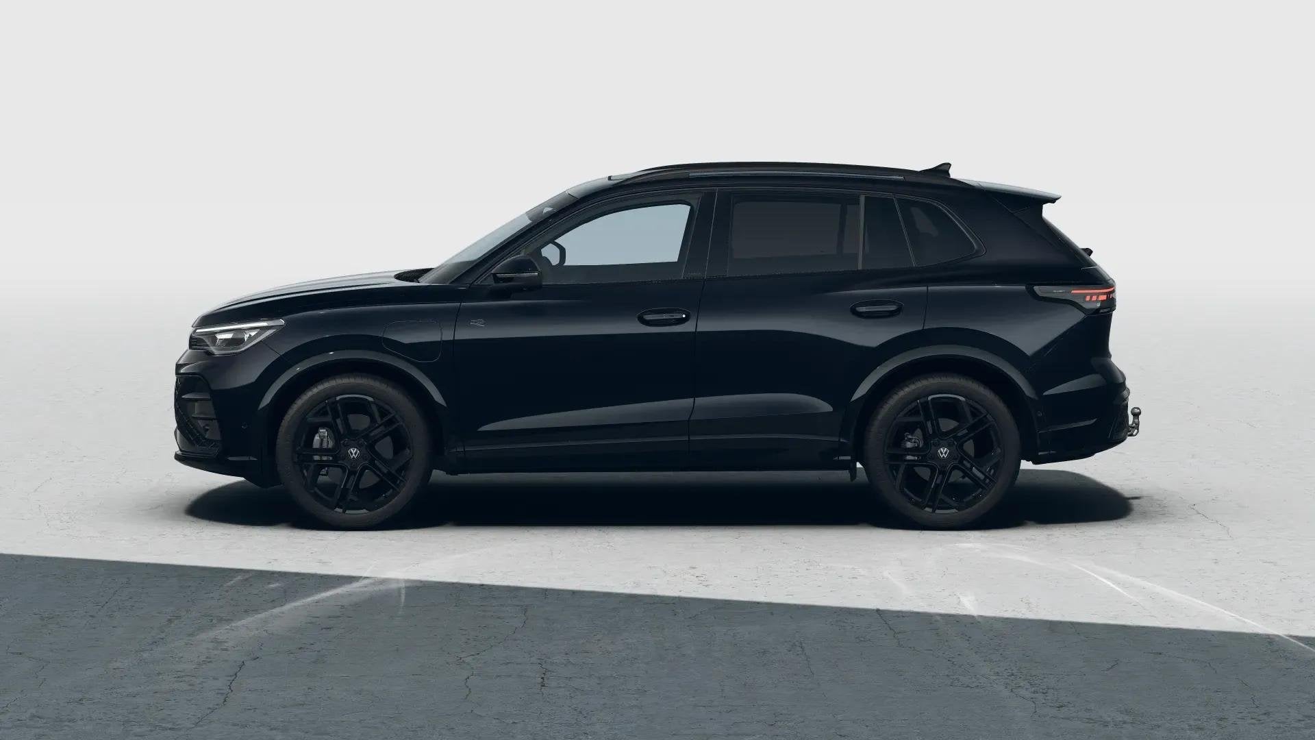 Volkswagen Tiguan 1.5 eHybrid 204pk R-Line Edition | 20" Vel, Auto's, Volkswagen, 12 maanden, Stof, 1498 cc, 150 min