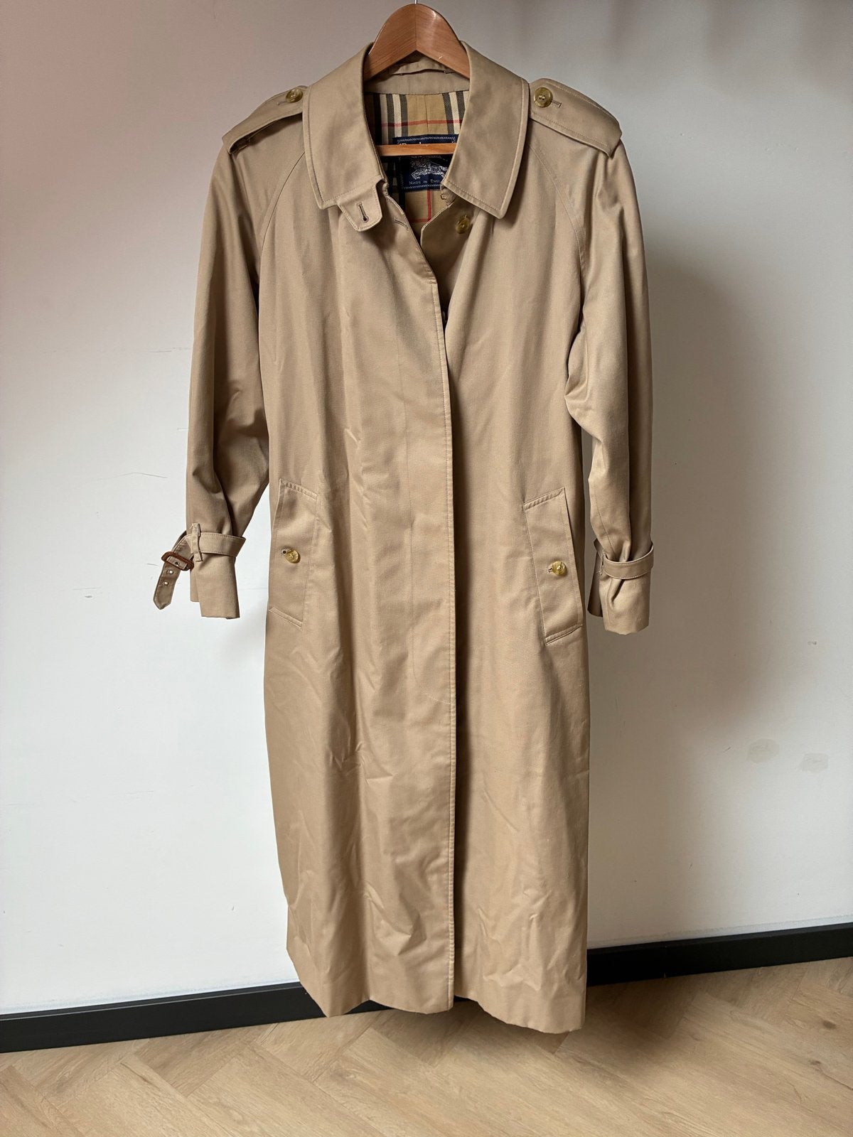 Vintage Burberry's Trenchcoat - Beige - Maat 14 extra long, Ophalen of Verzenden, Gedragen, Maat 42/44 (L), Beige