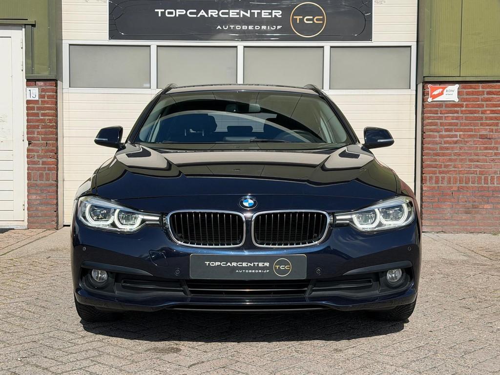 BMW 3-serie Touring 318d High Executive/STOELV/NAVI/AUT, Auto's, Automaat, 745 kg, Achterwielaandrijving, Euro 6
