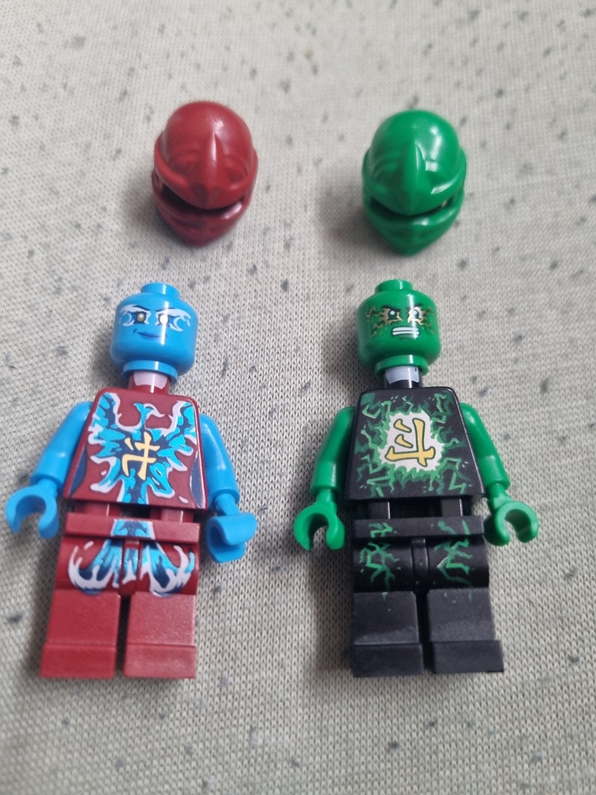 Lego Ninjago minifiguren Airjitzu lloyd en nya, Ophalen, Gebruikt