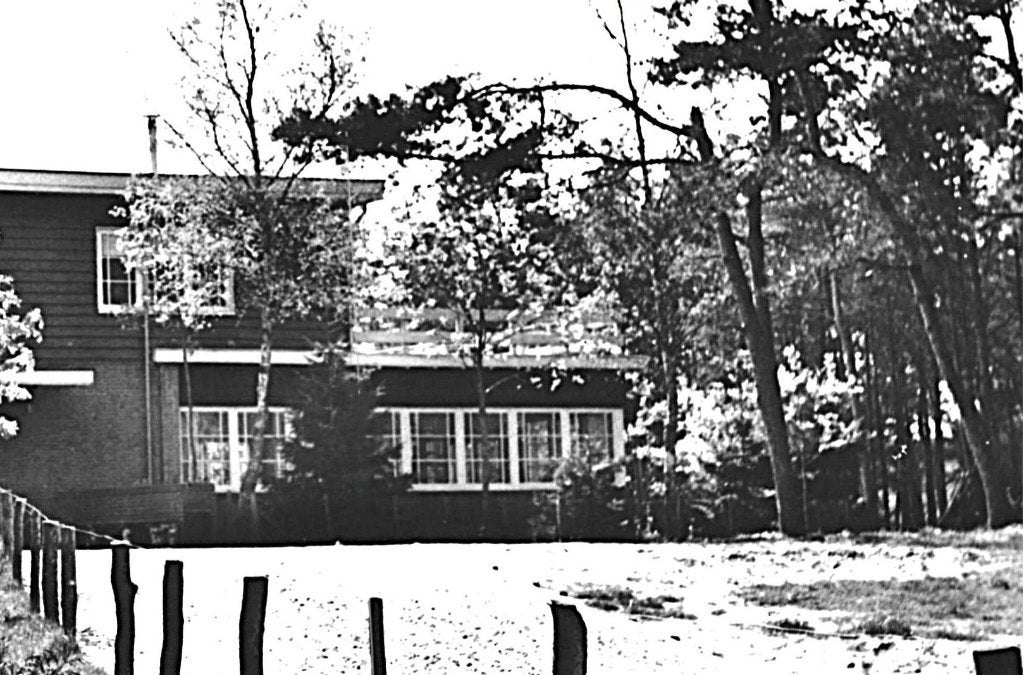 949053	Oldebroek	Jeugdherberg	NBAS	_Nette oude kaart, Ophalen of Verzenden, 1960 tot 1980, Ongelopen, Gelderland