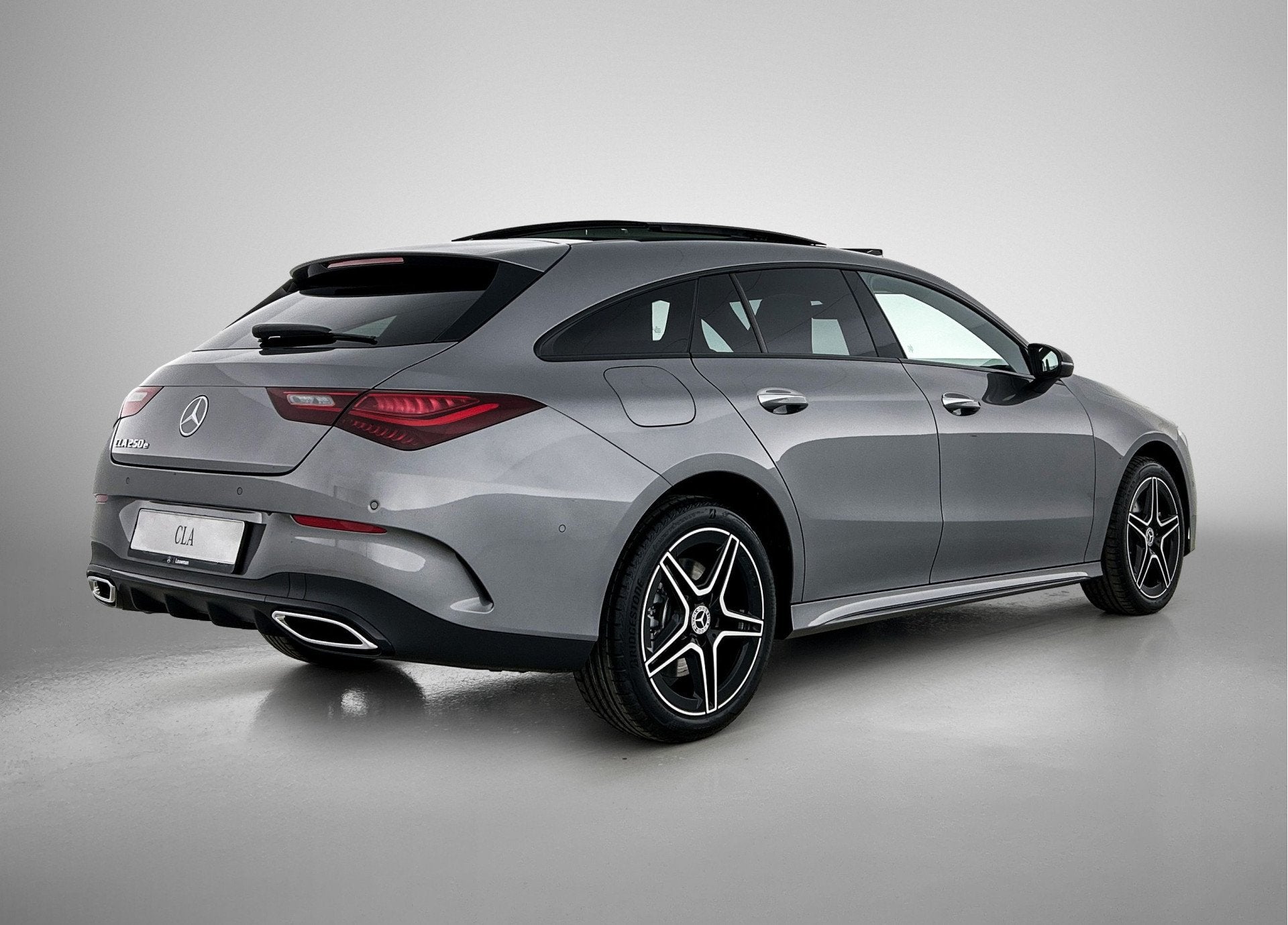 Mercedes-Benz CLA-Klasse Shooting Brake 250 e Business Solut, CLA, 15 kWh, 42 km/l, Hybride Elektrisch/Benzine