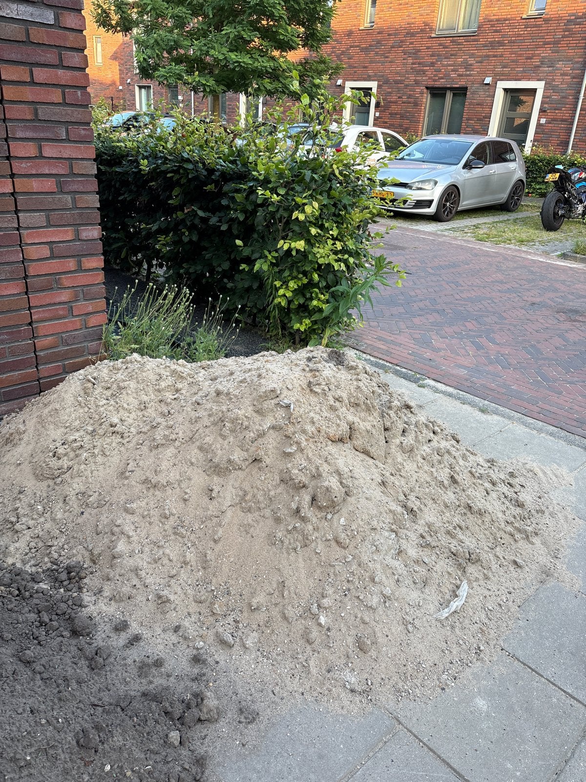 Gratis wit zand, ongeveer 1 kuub, Tuin en Terras, Zand, Ophalen, Gebruikt, Ophoogzand