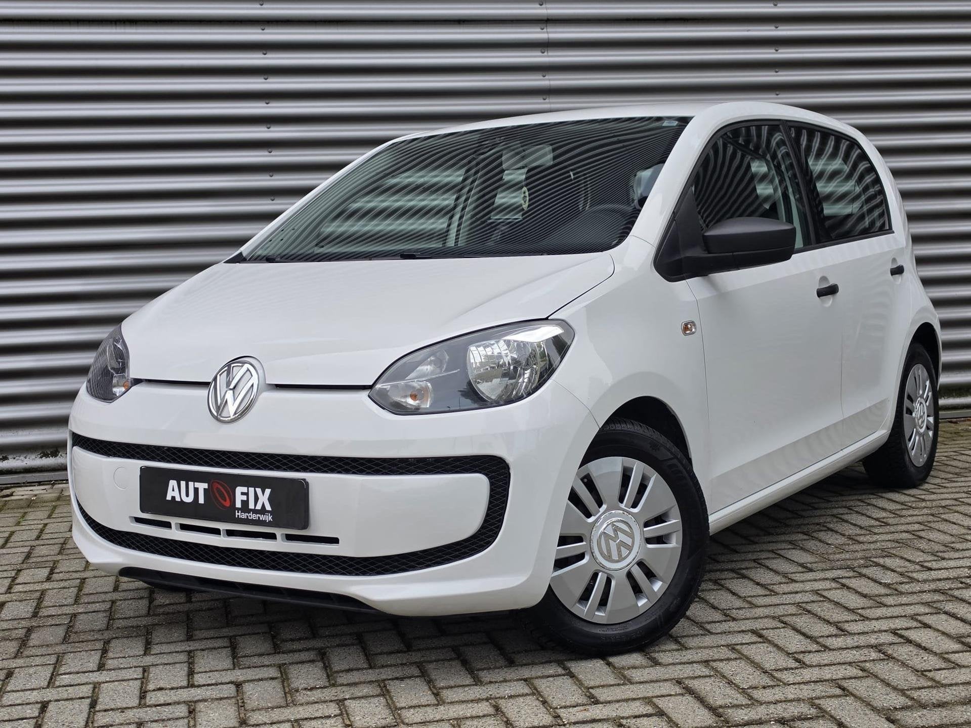 Volkswagen UP! 1.0 high up! BlueMotion, Voorwielaandrijving, Stof, Gebruikt, 840 kg