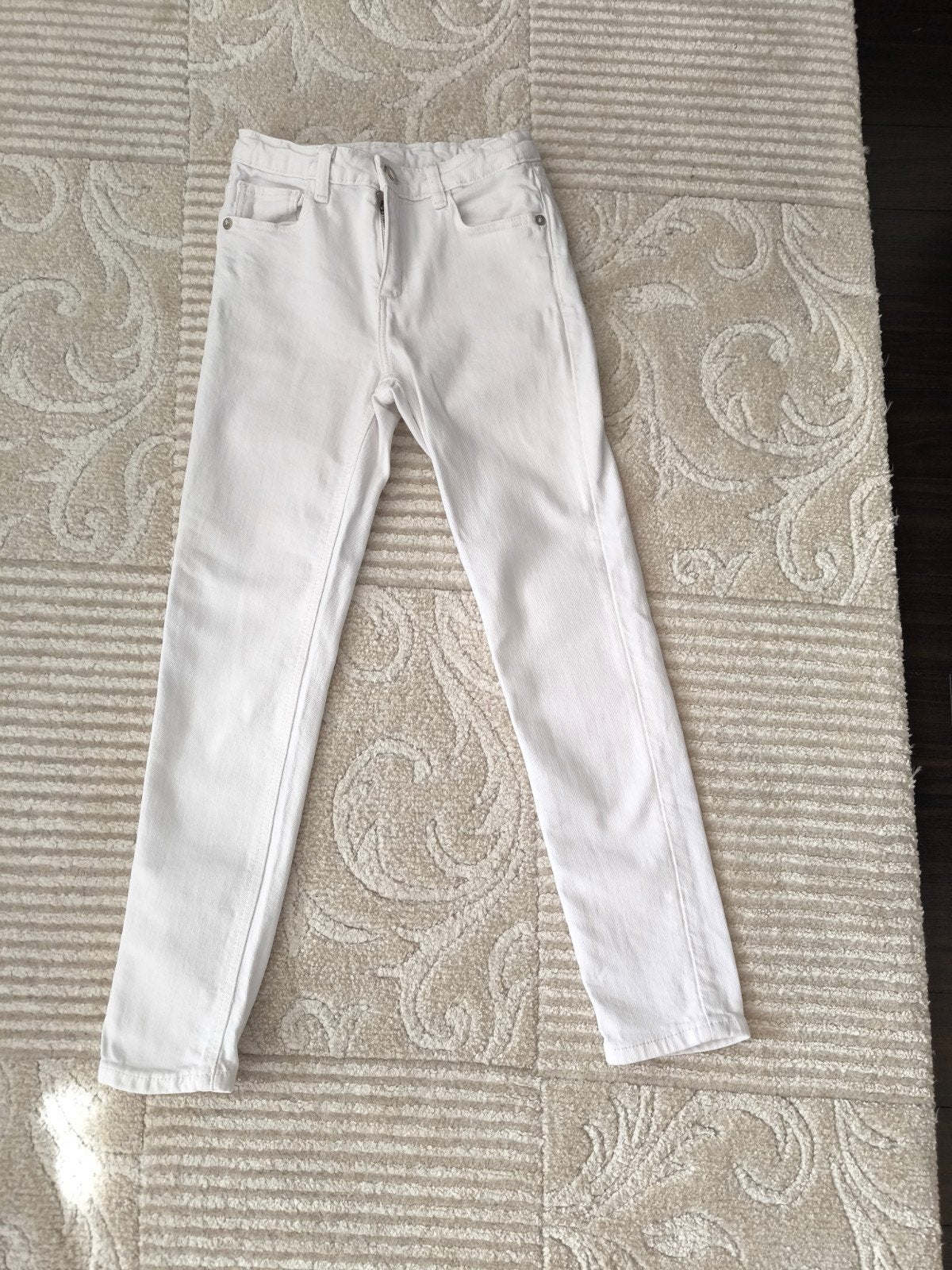 Witte Zara Denimwear Jeans - Maat 128, Broek, Jongen of Meisje, Ophalen of Verzenden, Zo goed als nieuw