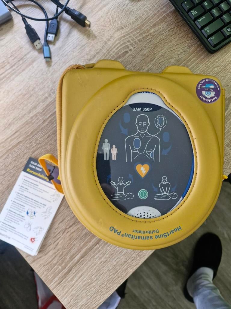 Nieuwe AED Samaritan 350p echte AED Reanimatie, Ophalen of Verzenden, Nieuw