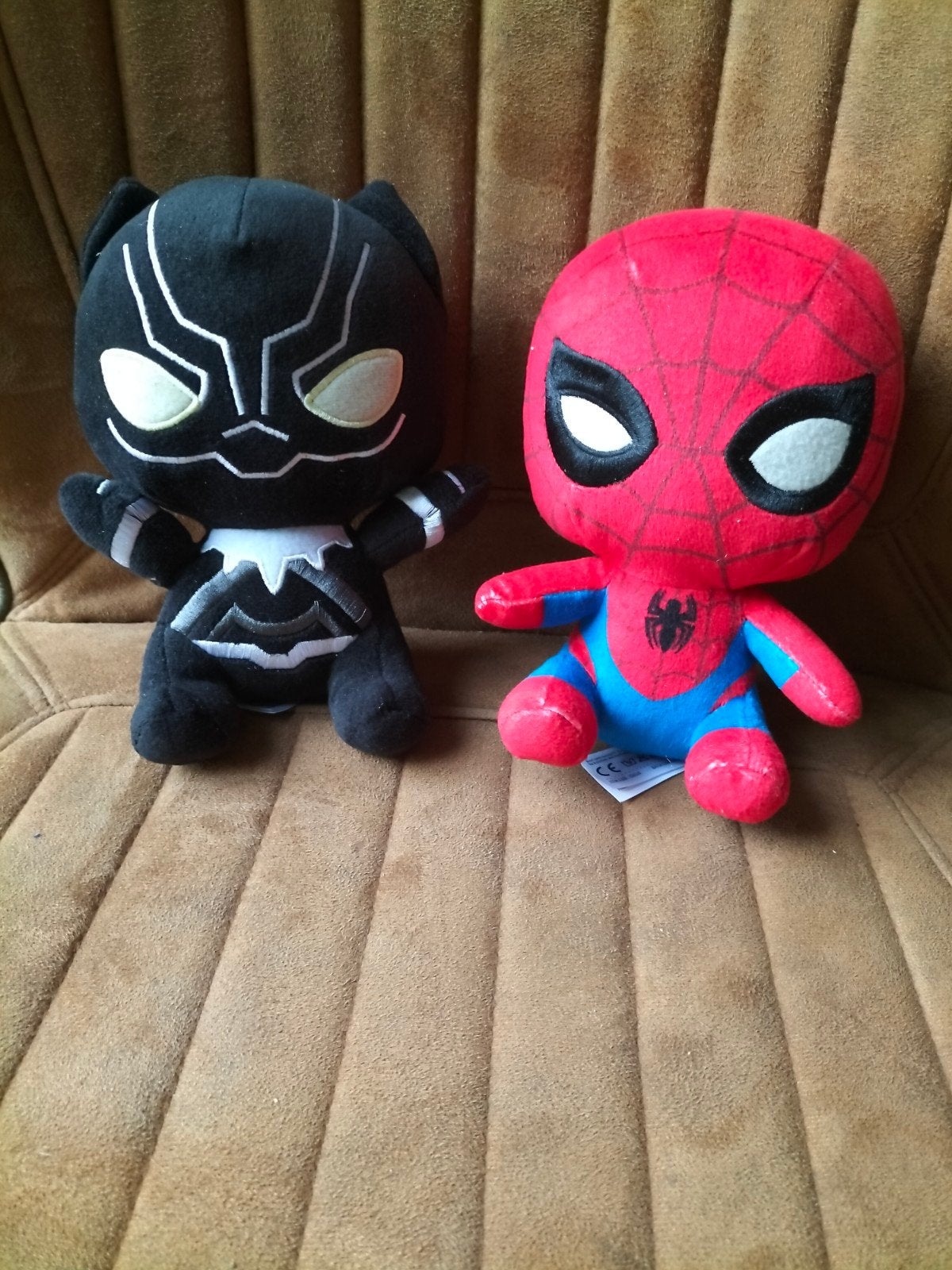 Superheld knuffel Spiderman en Black Panther, Ophalen of Verzenden, Gebruikt, Overige typen