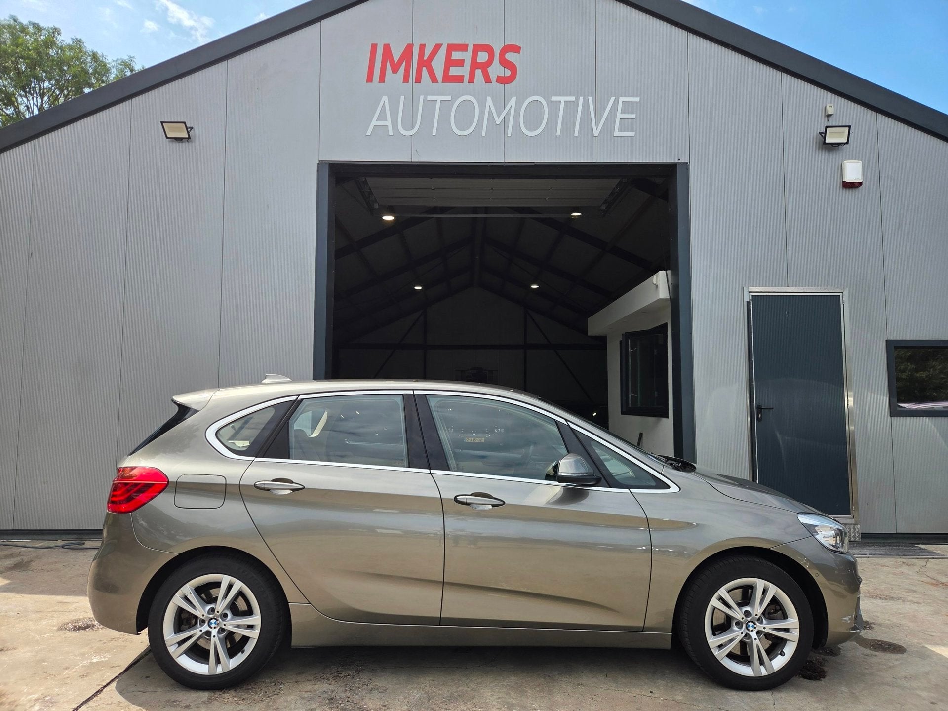 BMW 2-serie Active Tourer 225xe Centennial High Executive, Automaat, 136 pk, Gebruikt, Euro 6
