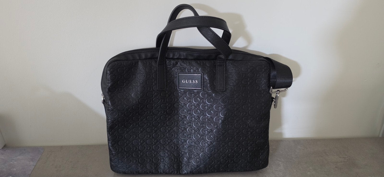 Laptoptas merk   Guess, Ophalen of Verzenden, Nieuw