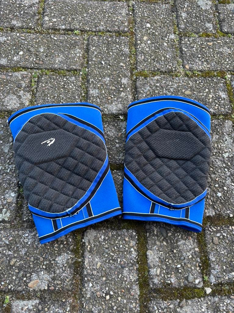 Kniebeschermers voor snowboarden, Ophalen of Verzenden, Zo goed als nieuw, Helm of Bescherming