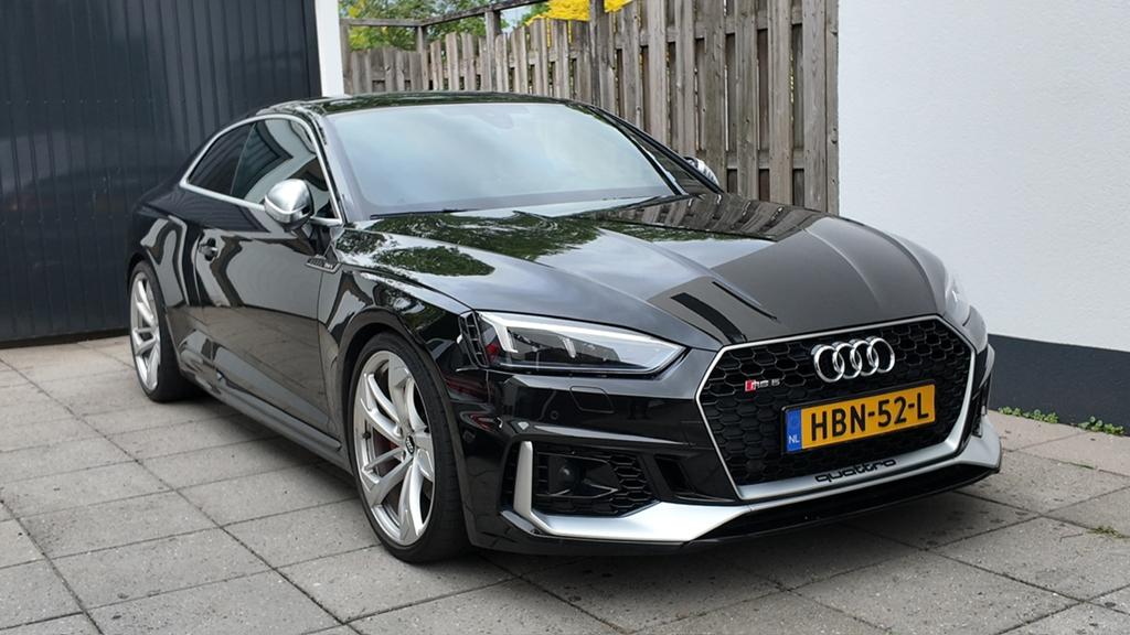 AUDI RS5 B9 /B&O/PANO/MASSAGE/DEALERONDERH/SFEERVERLICHTING, Auto's, Audi, Automaat, RS5, Zwart, Leder