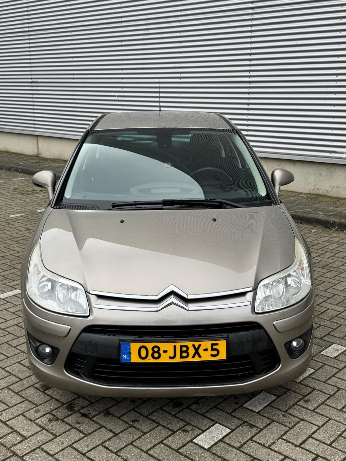 Citroën C4 1.6 VTI Berline AUT 2009 Beige, Auto's, Stof, 4 cilinders, Beige, 1248 kg