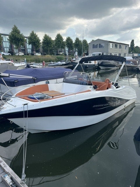 Barracuda 545 - Perfecte boot voor dagtochten, Watersport en Boten, Vis- en Consoleboten, Gebruikt, Overige merken, Met afstandsbediening