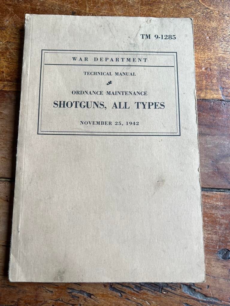 WO2 Amerikaans voorschrift shotguns USMC 1942 wapens, Verzamelen, Amerika, Ophalen of Verzenden, Boek of Tijdschrift
